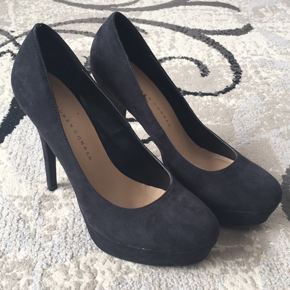 LC Lauren Conrad Shoes - Lauren Conrad Black Heels Size 8.5